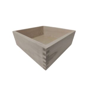 A box joint drawer box